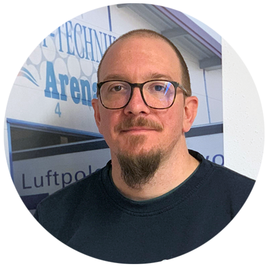 Florian Schlagintweit - zamjenik menadžera logistike u Oldenburg Kunststoff-Technik GmbH